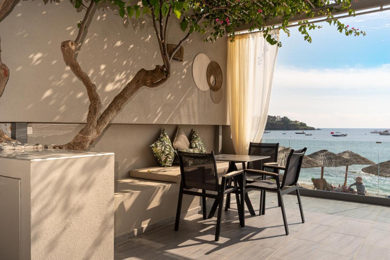 Buganvilla-Sea Front Villas Agia Pelagia  Bagian luar foto